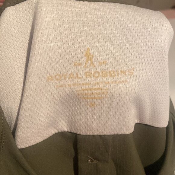 Ladies Royal Robbin’s Top With Zippered Pocket Medium - Picture 5 of 7